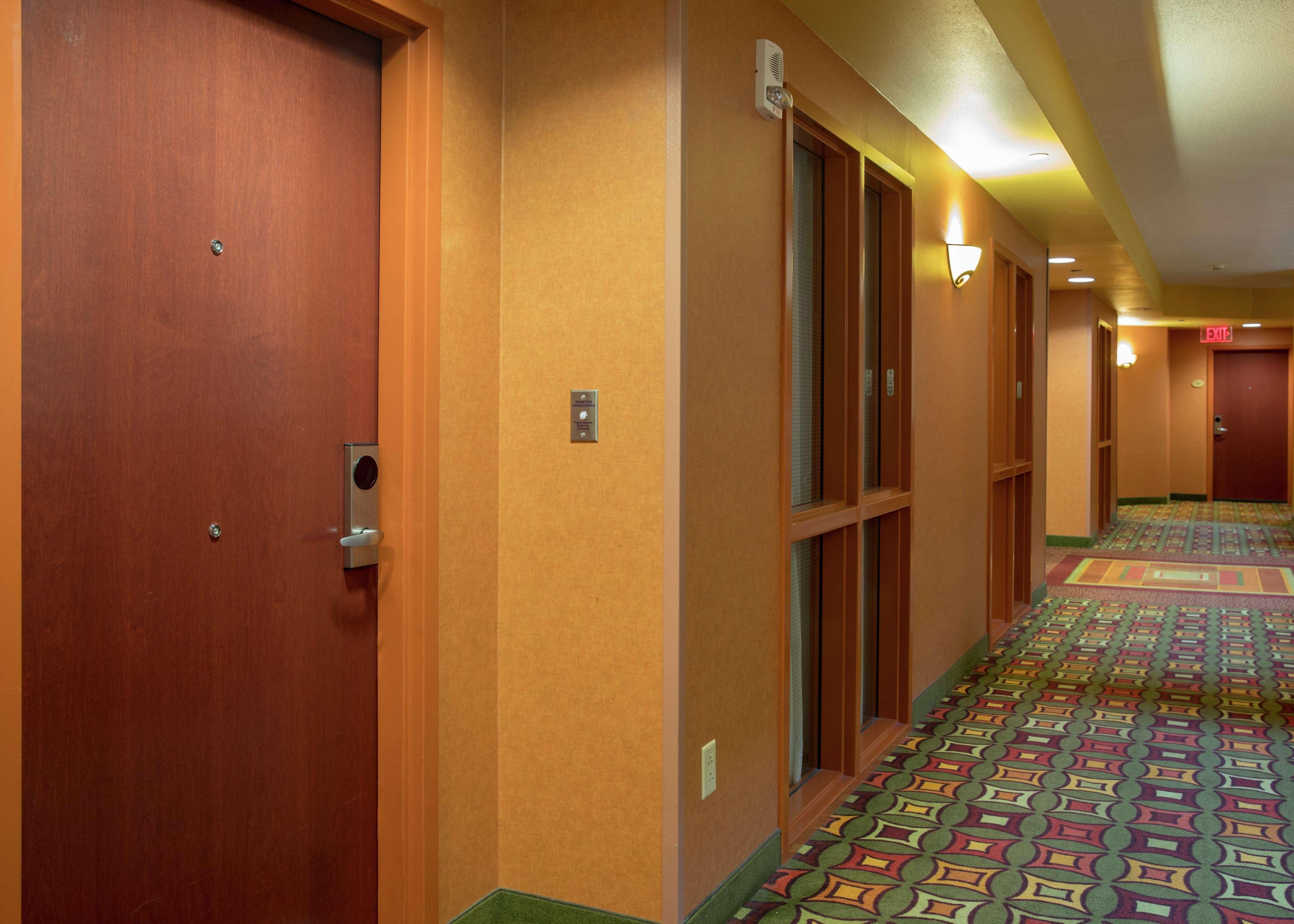 Embassy Suites By Hilton Hampton Convention Center Eksteriør bilde